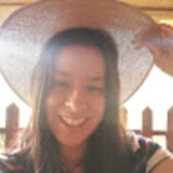 Meet your Posher, Constanza - Picture 1 of 1